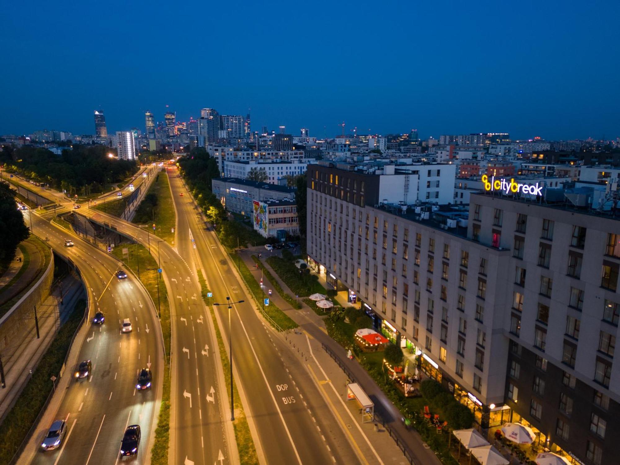 City Break Wolska Aparthotel Варшава Екстер'єр фото